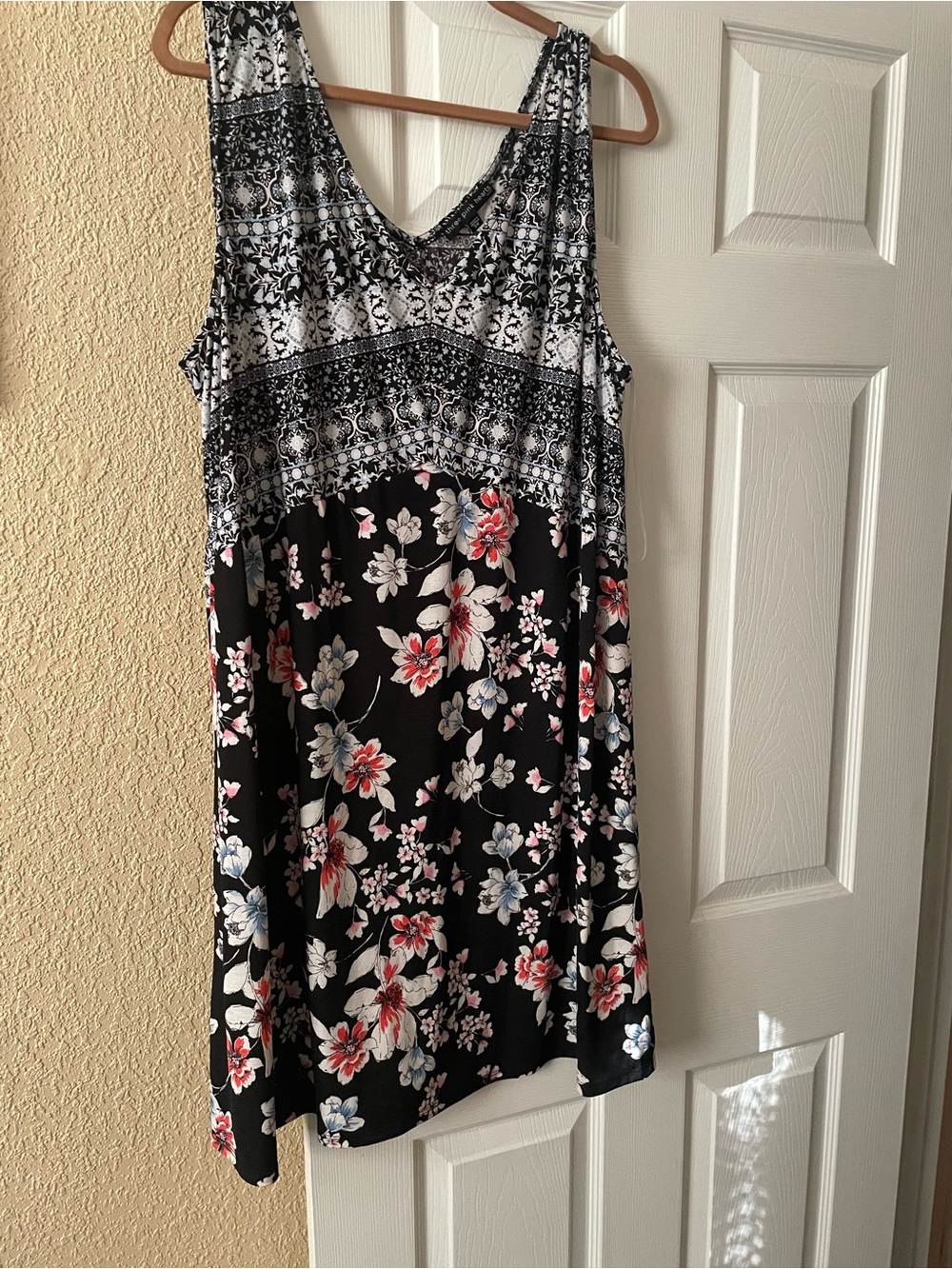 Three Hearts Black Floral Dress with Pink & Blue Accents (worn once) sz 3x